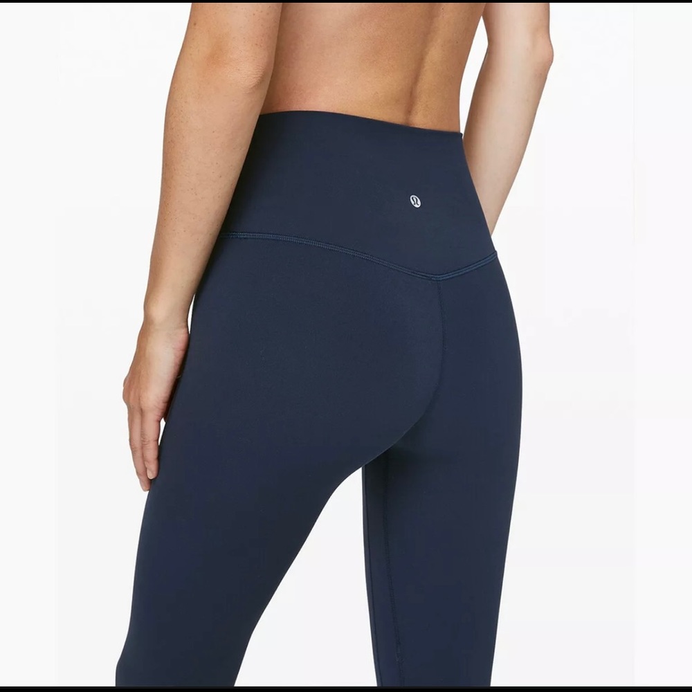 lululemon Align Pant II 25″ – Blue size 6